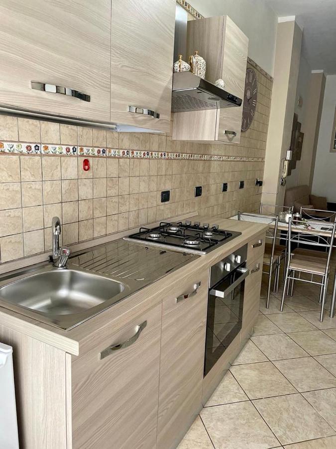 L'Anima Del Viaggio A Torino Apartment Bagian luar foto