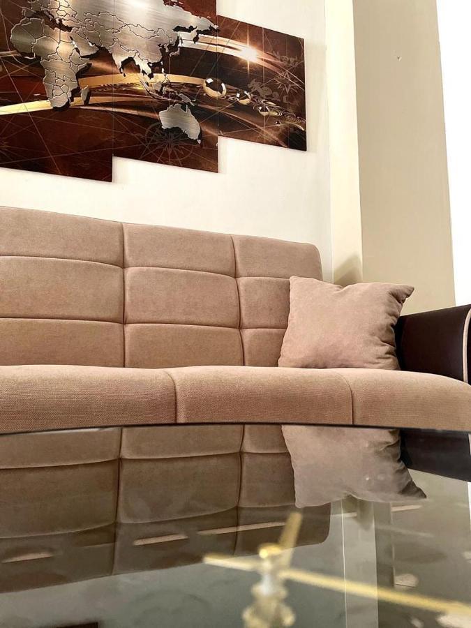 L'Anima Del Viaggio A Torino Apartment Bagian luar foto