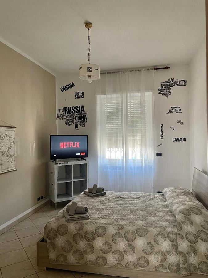 L'Anima Del Viaggio A Torino Apartment Bagian luar foto